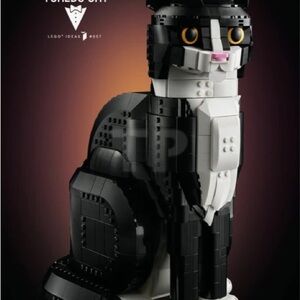 LEGO Tuxedo Cat Building Set - Black and White